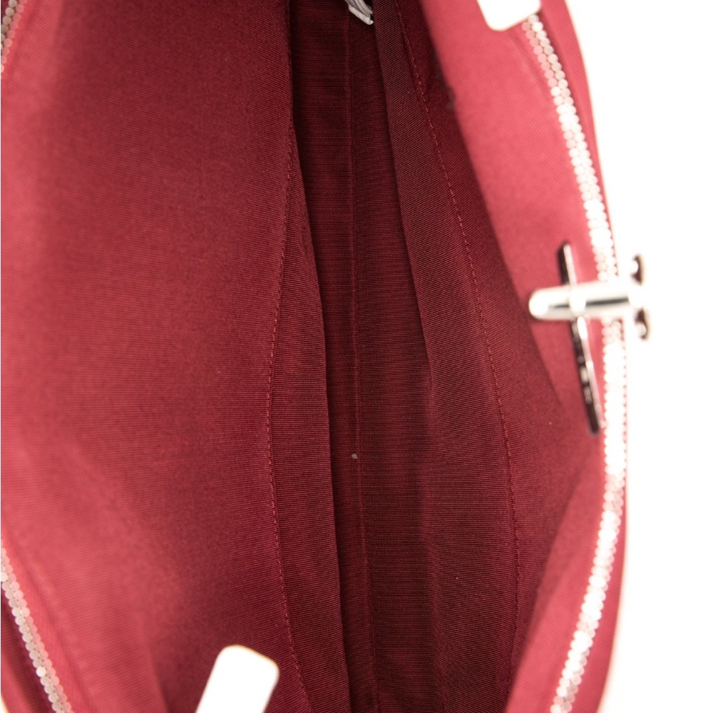 CHANEL Silver Quilted Tote Bag - Picture 6 of 6